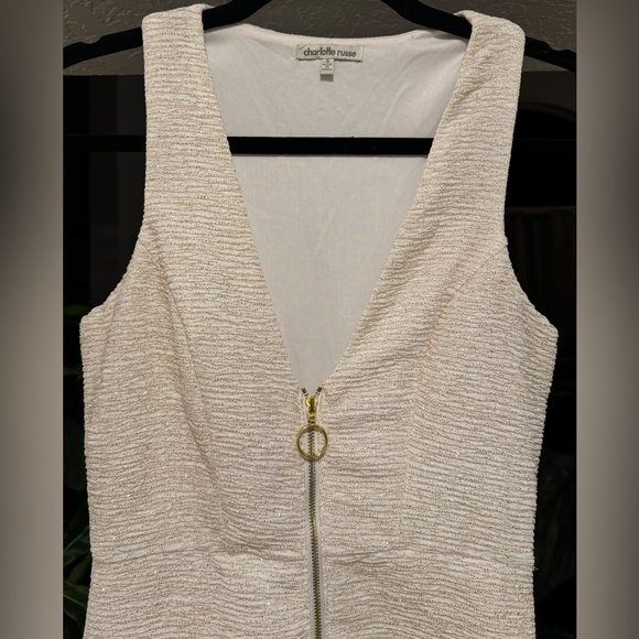 ✨ Sparkly Charlotte Russe Off White Zip Front Dress - Picture 4 of 5